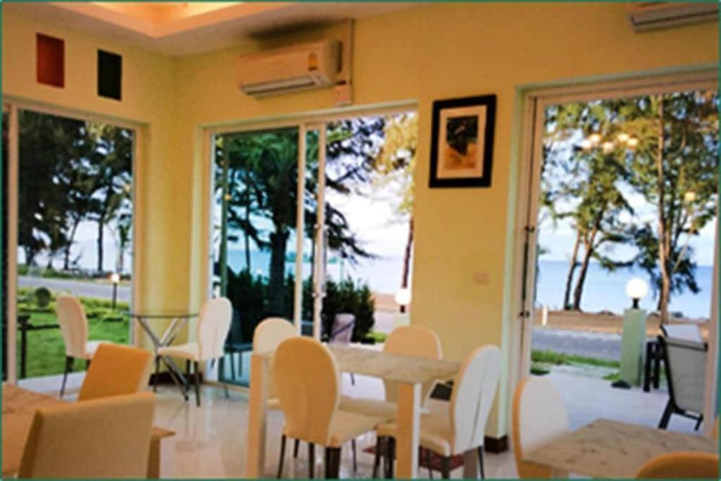 Greenseaview Resort Chong Chang Exterior photo